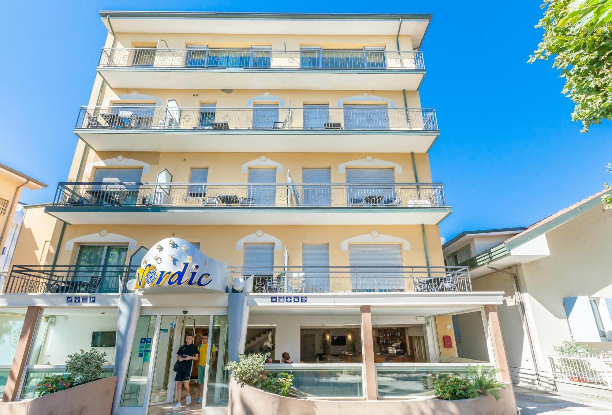 Hotel Nordic Беллария-Иджеа-Марина Экстерьер фото