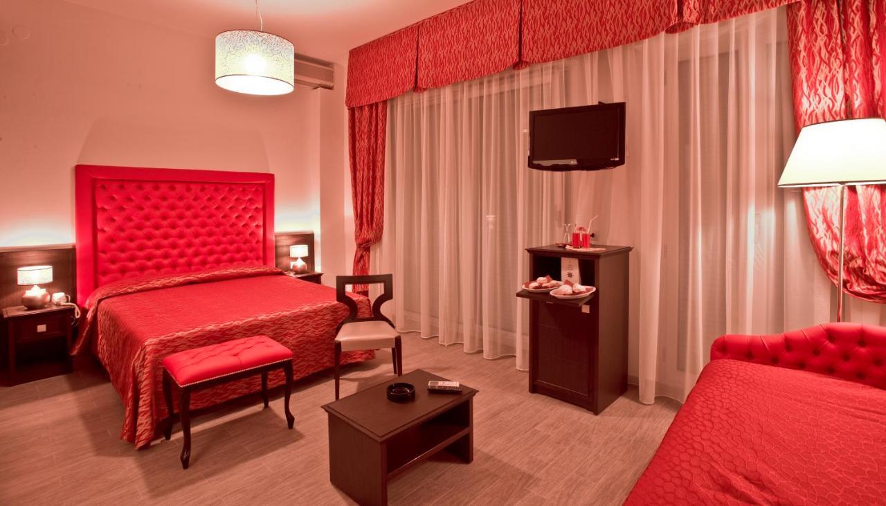 Hotel Nordic Беллария-Иджеа-Марина Номер фото
